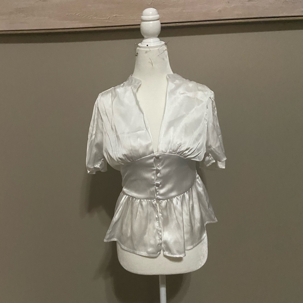 Silk, Its Fashion Metro white top